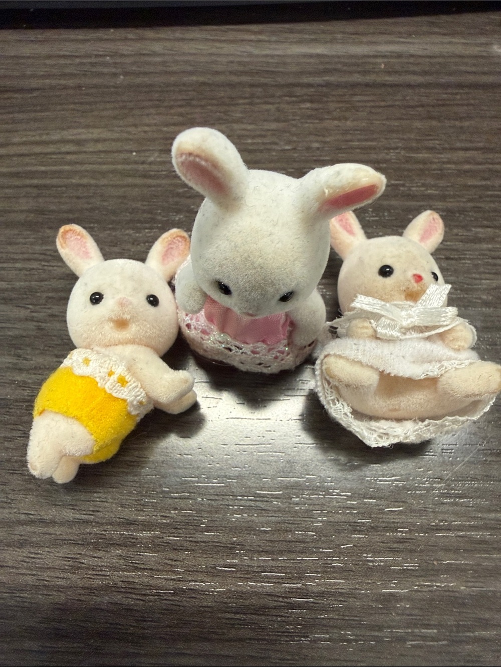 Calico critters chocolate rabbit family Sylvania rabbit - Picture 3 of 3